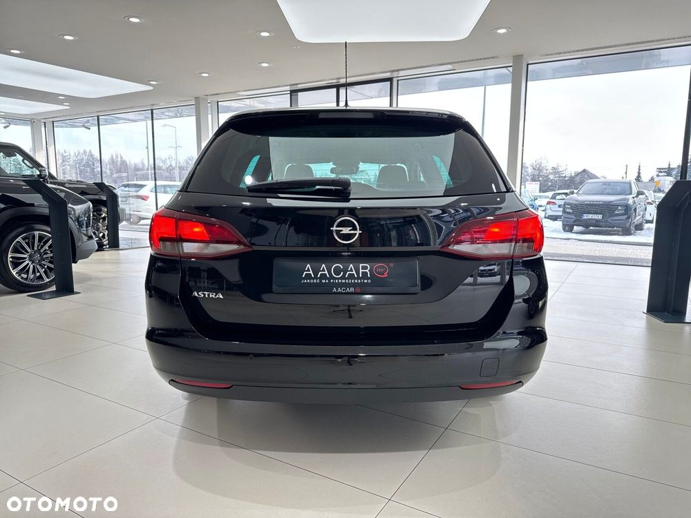 Opel Astra - 4