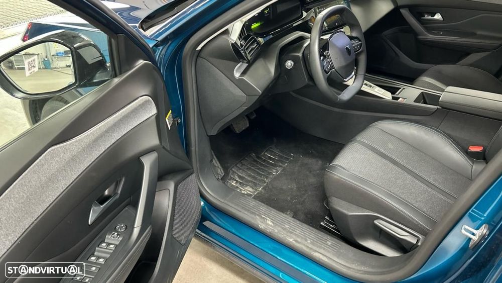 Peugeot 408 1.2 Hybrid Allure e-DCS6 - 5