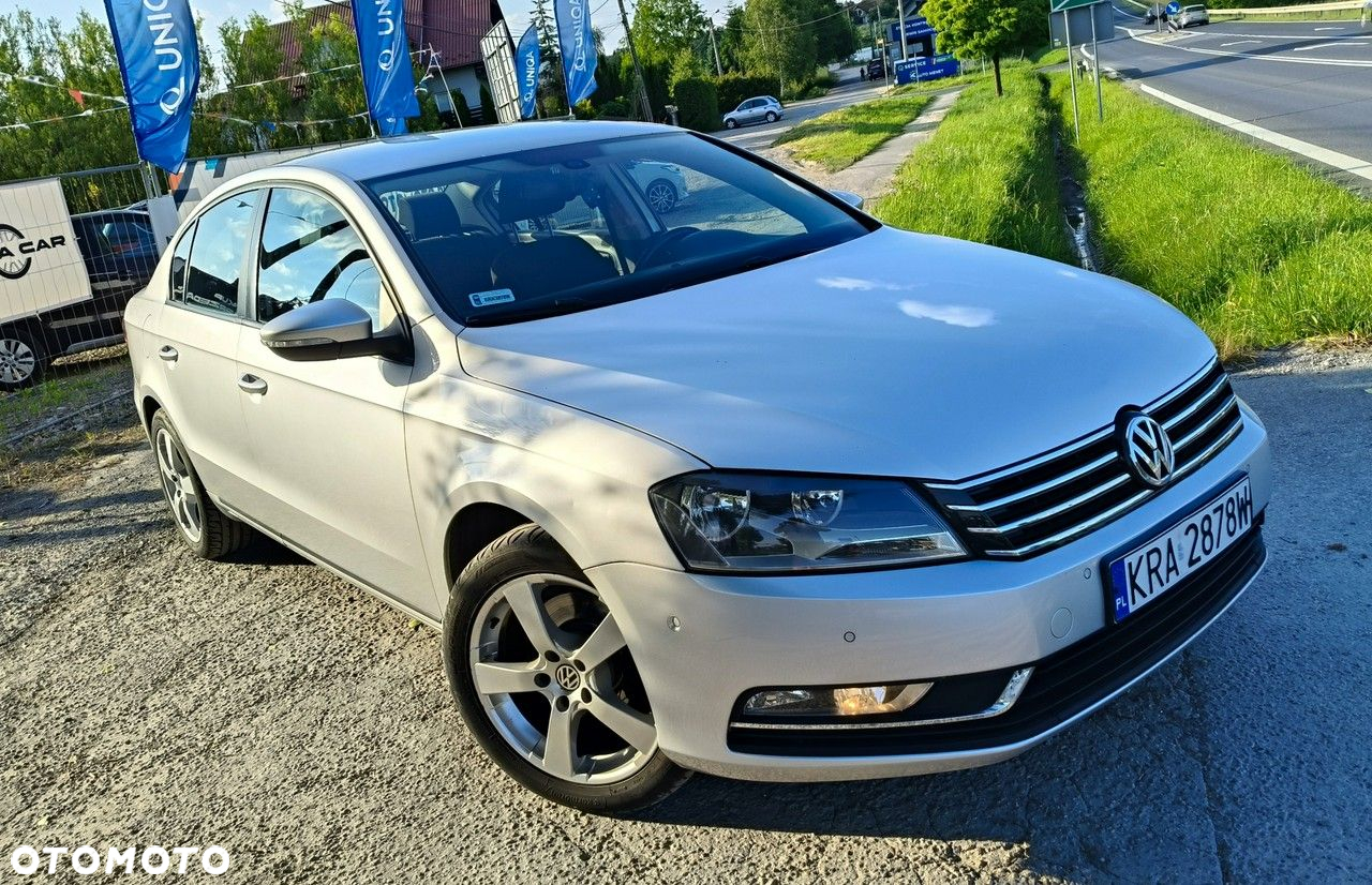 Volkswagen Passat - 3