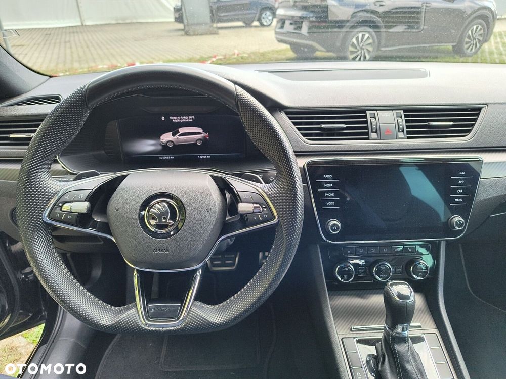 Skoda Superb 2.0 TDI SCR Sportline DSG - 12