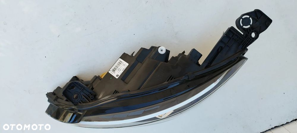Peugeot 308 II T9 Lift 2017- Zwykła H7 Led  Lewa Prawa Nowa Oryginał 9816990580 9816990680 - 7