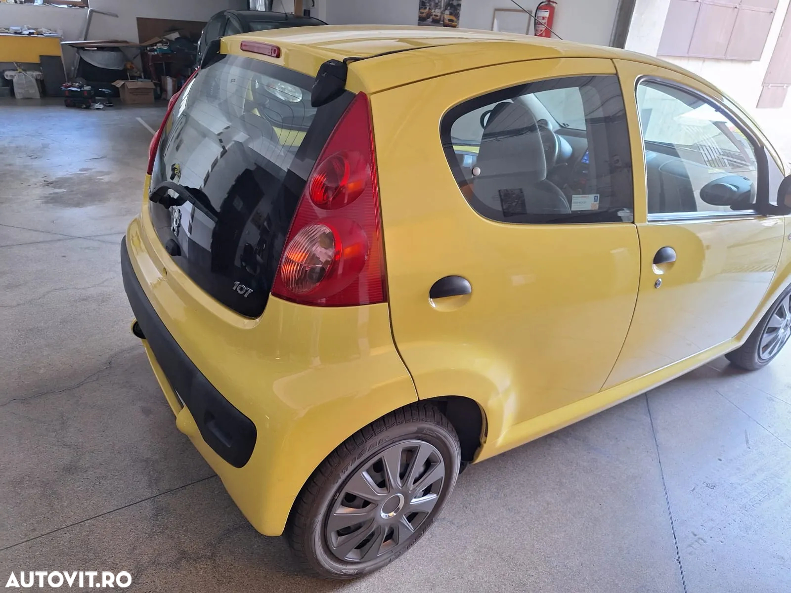 Peugeot 107 One 1.0 E - 4
