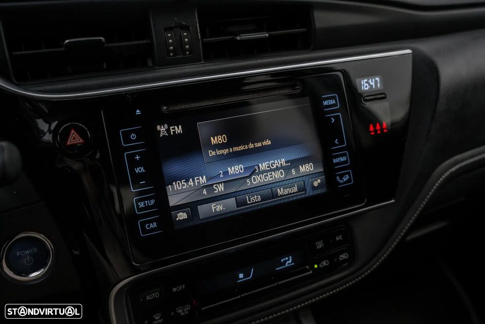 Toyota Auris 1.8 HSD Active - 9