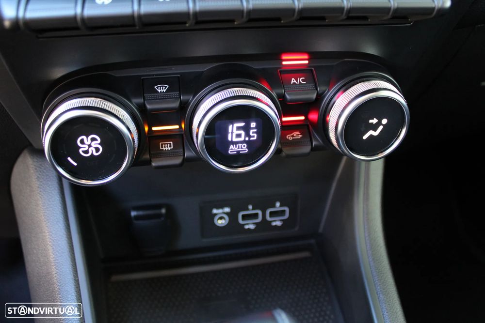 Renault Captur TCe Mild Hybrid 140 EDC GPF EVOLUTION - 34