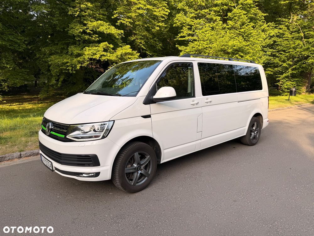 Volkswagen Caravelle - 1