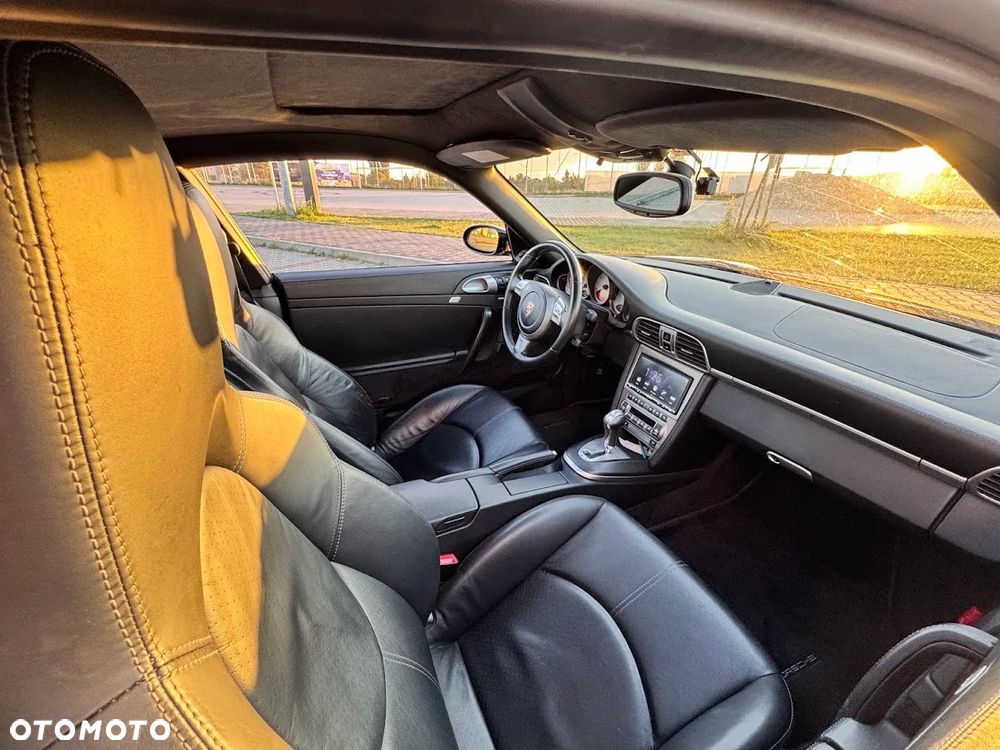 Porsche 911 Carrera S Tiptronic - 7