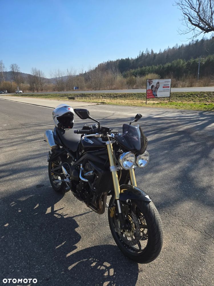 Triumph Street Triple - 9