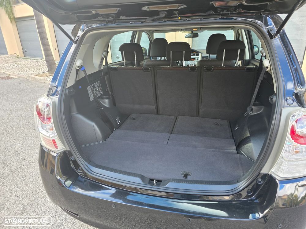 Toyota Verso 2.0 D-4D Comfort - 6