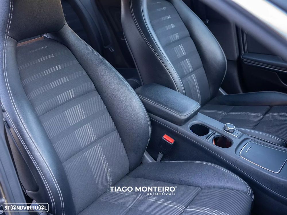 Mercedes-Benz CLA 180 - 33