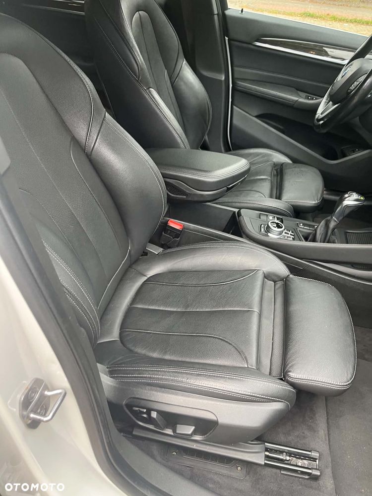 BMW X1 xDrive25i xLine - 9