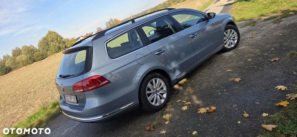 Volkswagen Passat 1.6 TDI BlueMotion Technology Comfortline - 5