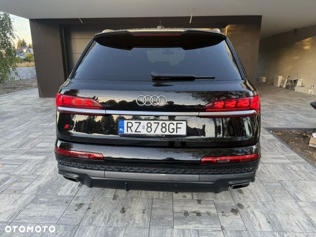 Audi Q7 - 3