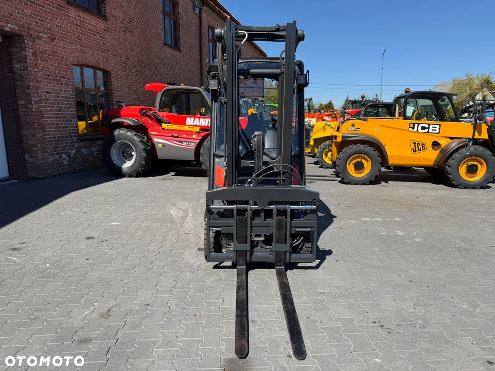 Linde H16T-01 - 8