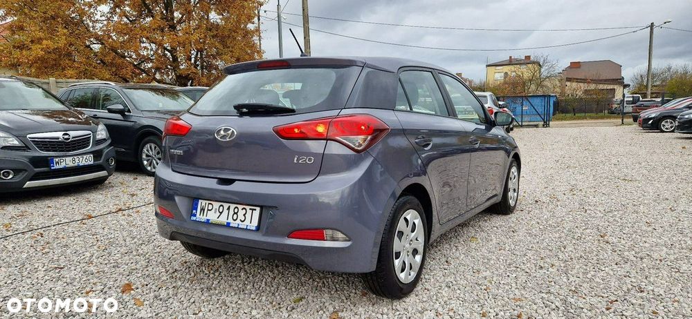 Hyundai i20 - 11