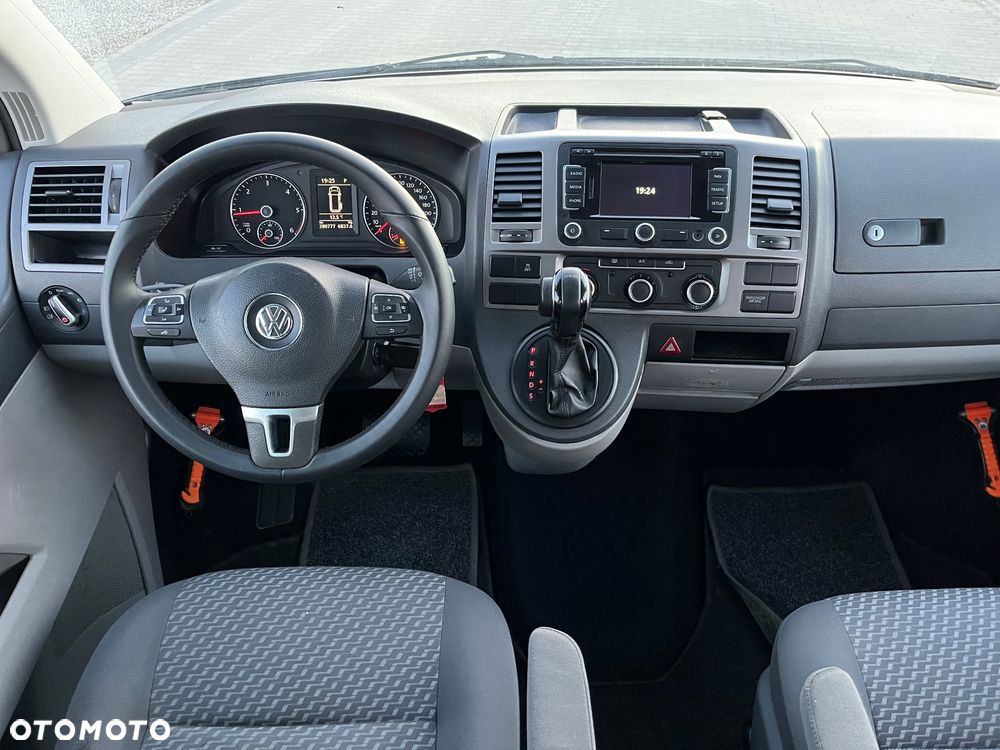 Volkswagen Transporter - 15