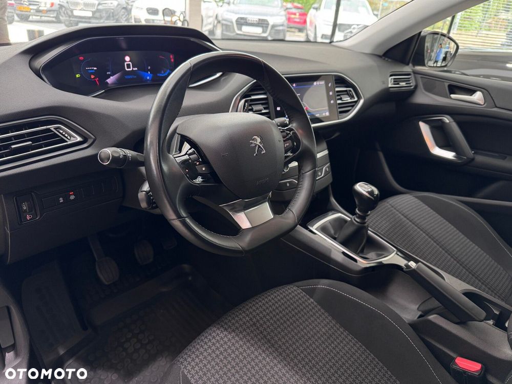 Peugeot 308 1.2 PureTech Active S&S - 8