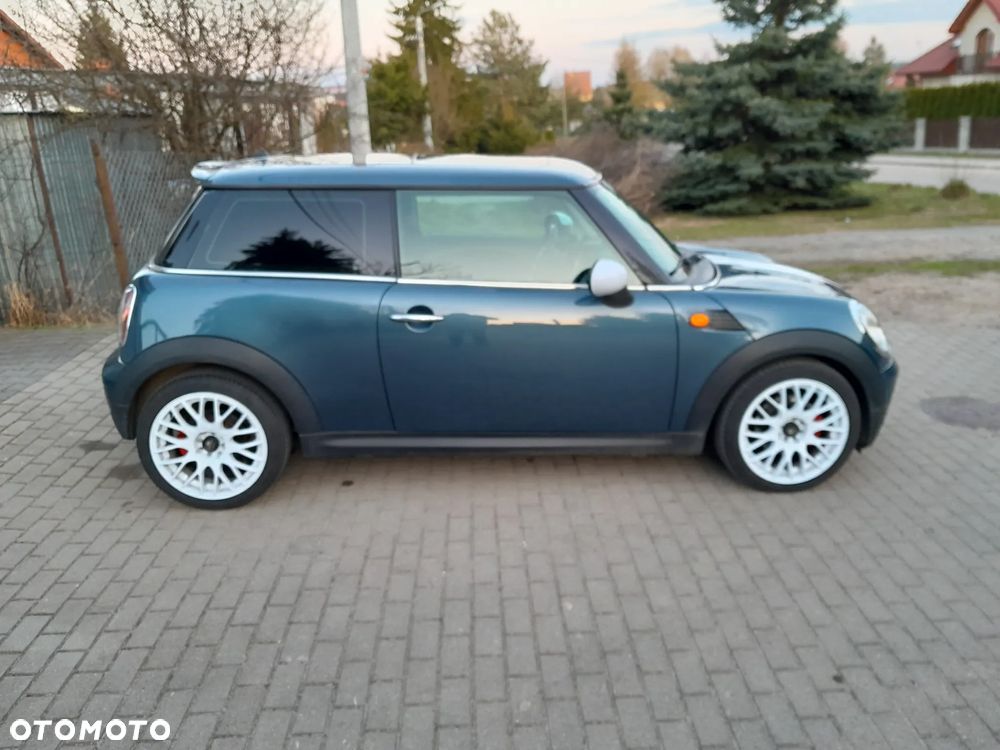 MINI Cooper 50 Camden - 6