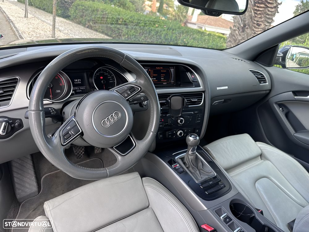 Audi A5 Cabrio 2.0 TDi - 13