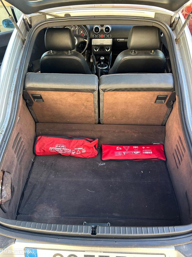 Audi TT Coupé 1.8 T - 34