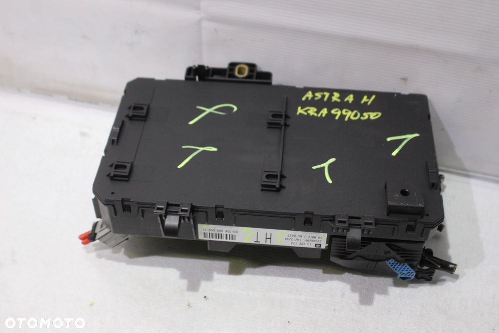 MODUŁ BSI OPEL ASTRA III H - 3