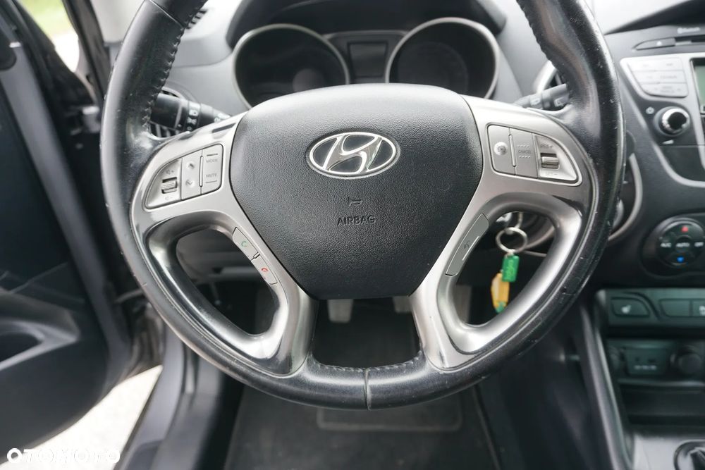 Hyundai ix35 1.7 CRDi Classic 2WD - 18