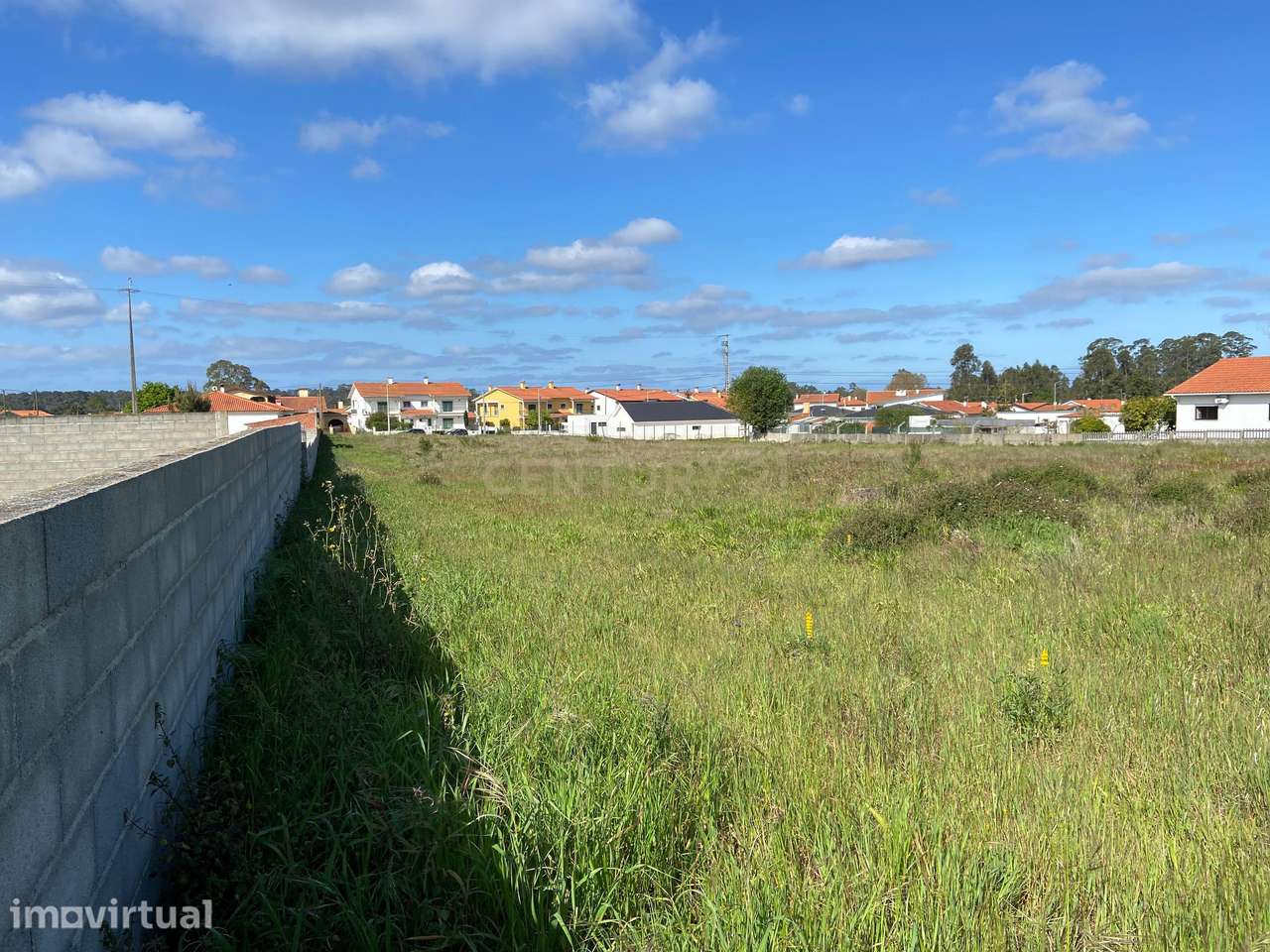 Excelente Terreno Urbano para construção nas Figueiras, Marinha Grande - Grande imagem: 3/8