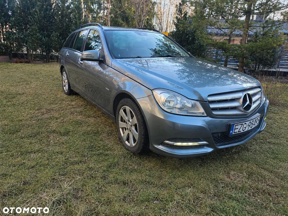 Mercedes-Benz Klasa C 200 CDI BlueEff Avantgarde - 1