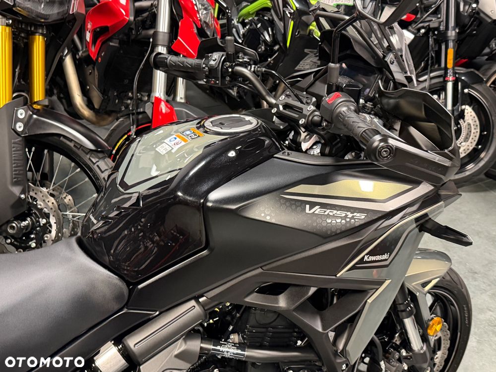 Kawasaki Versys 650 - 13