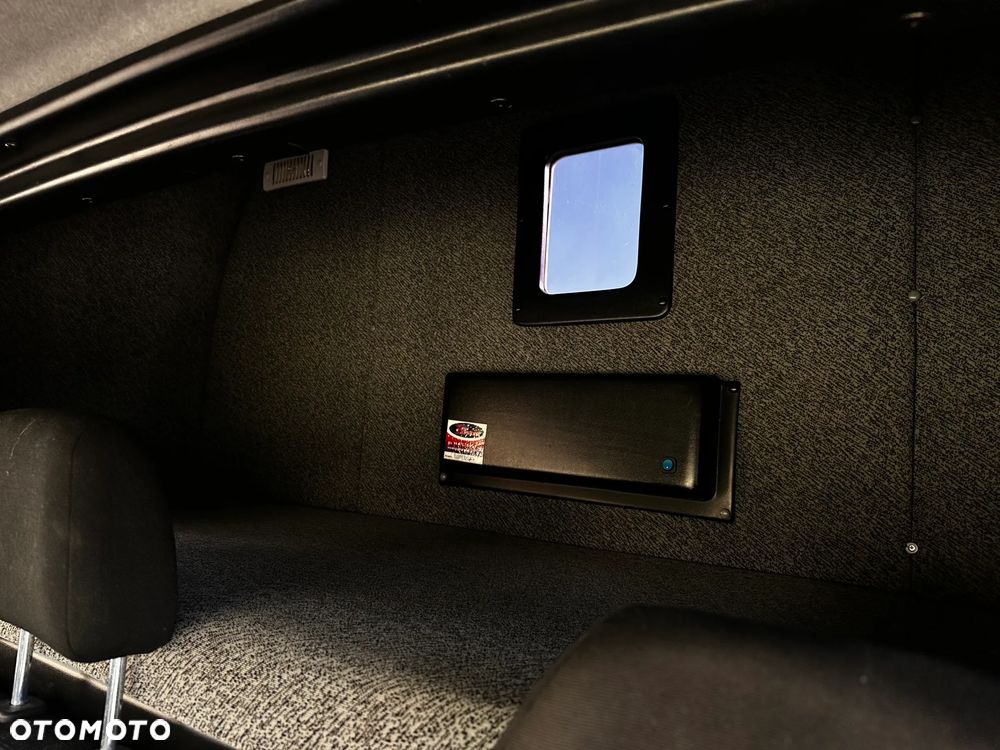 Mercedes-Benz SPRINTER 319 - 24