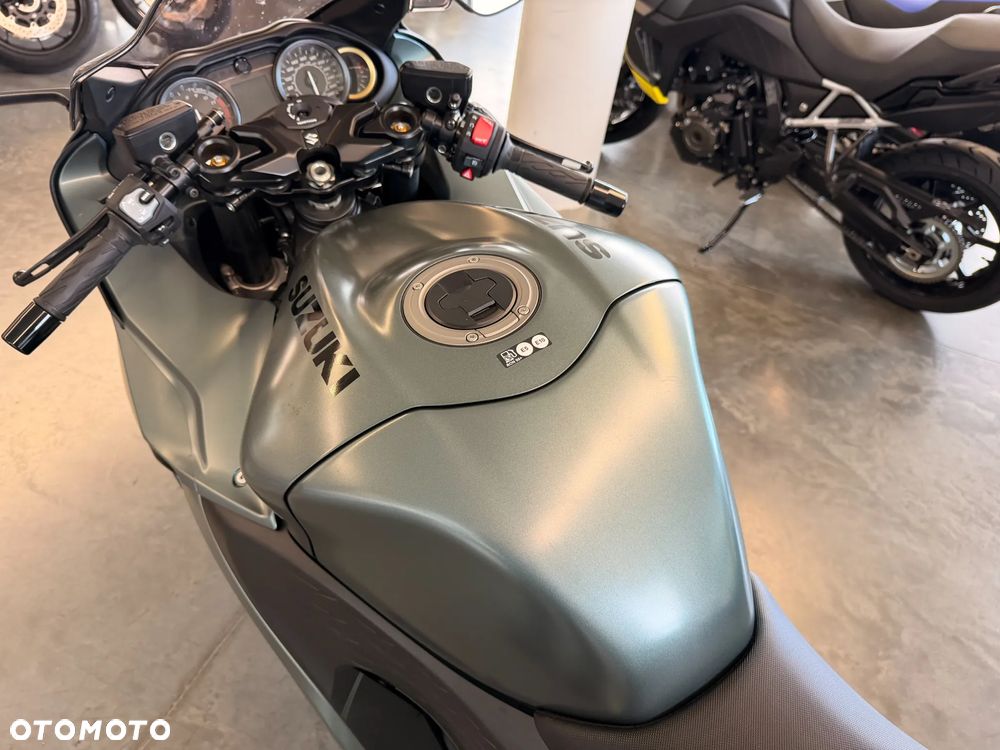 Suzuki Hayabusa - 10