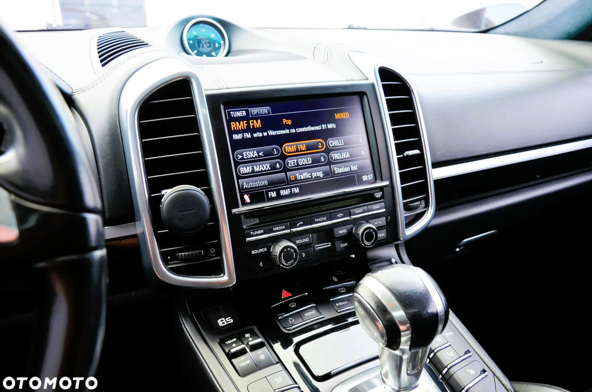 Porsche Cayenne Diesel Platinum Edition - 22