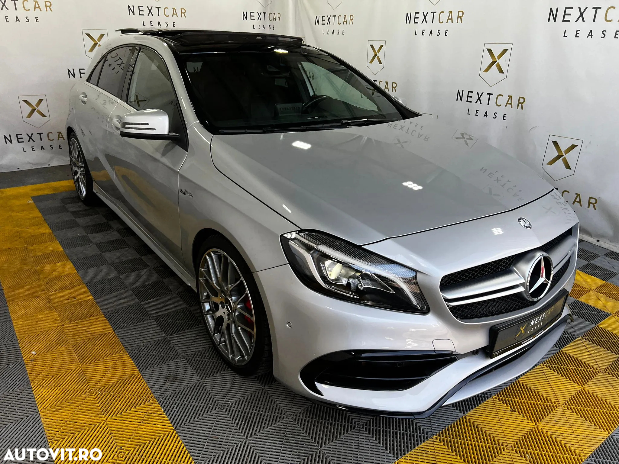 Mercedes-Benz A 45 AMG 4MATIC Aut. - 3