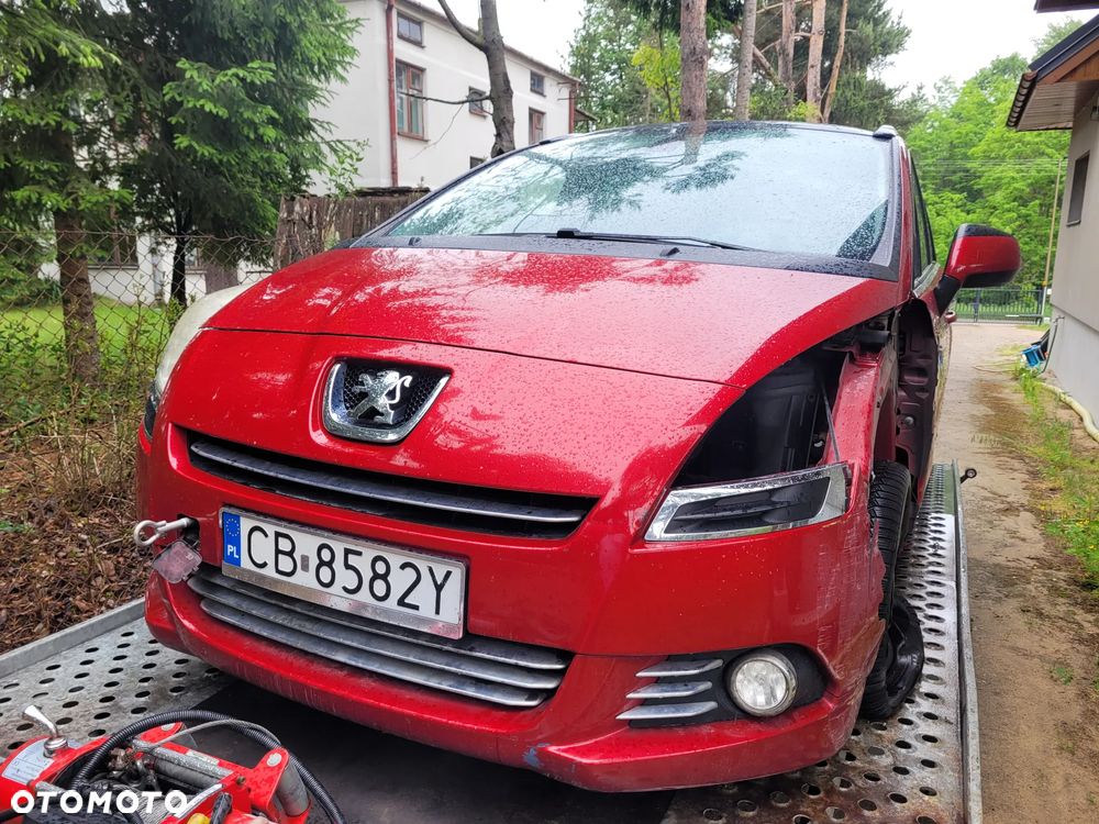 Peugeot 5008 1.6 THP Allure 7os - 1