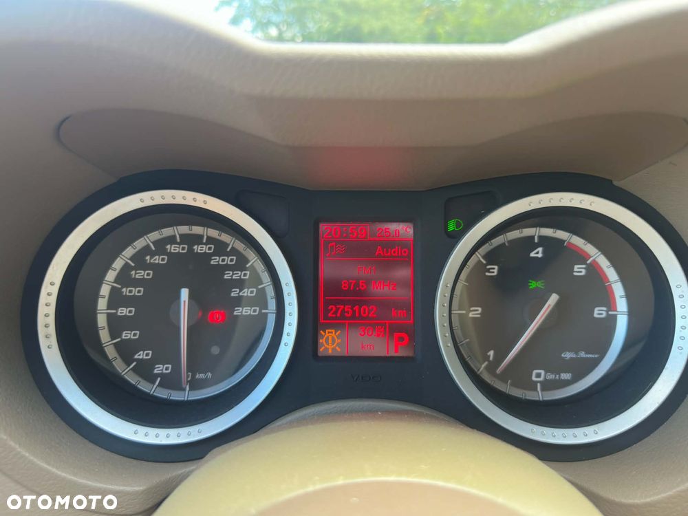 Alfa Romeo 159 1.9JTDM Q-Distinctive - 11