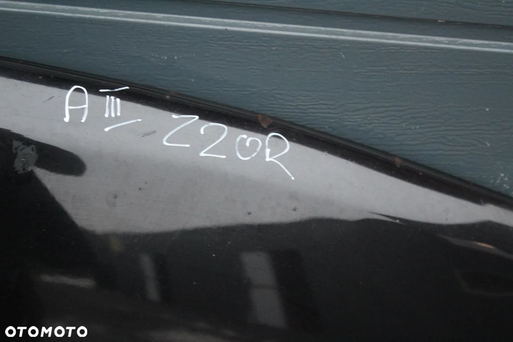 MASKA POKRYWA SILNIKA OPEL ASTRA H Z20R - 4
