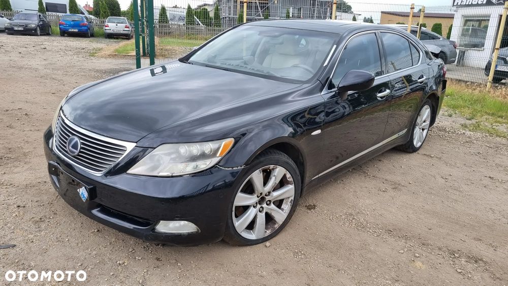 Lexus LS 600h Ambience h - 13
