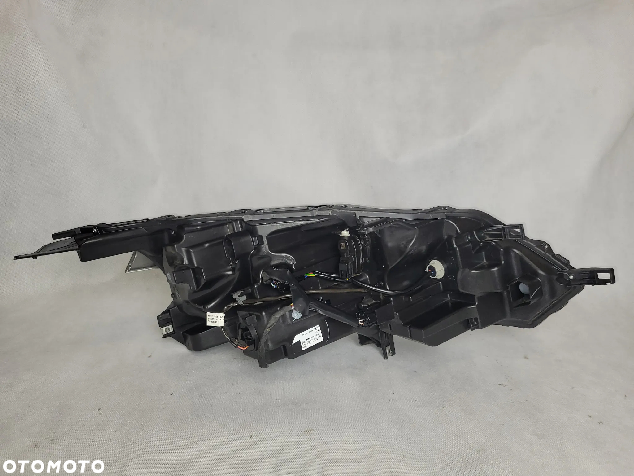 NISSAN QASHQAI J12 III 21- LAMPA LAMPY PRZEDNIE PRZÓD - 12