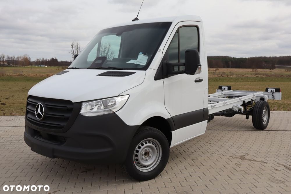Mercedes-Benz Sprinter 317 CDI - 1