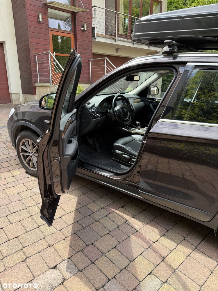 BMW X3 xDrive20d Advantage - 7