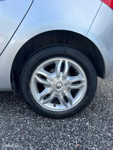 Renault Clio 1.2 16V Dynamique - 34