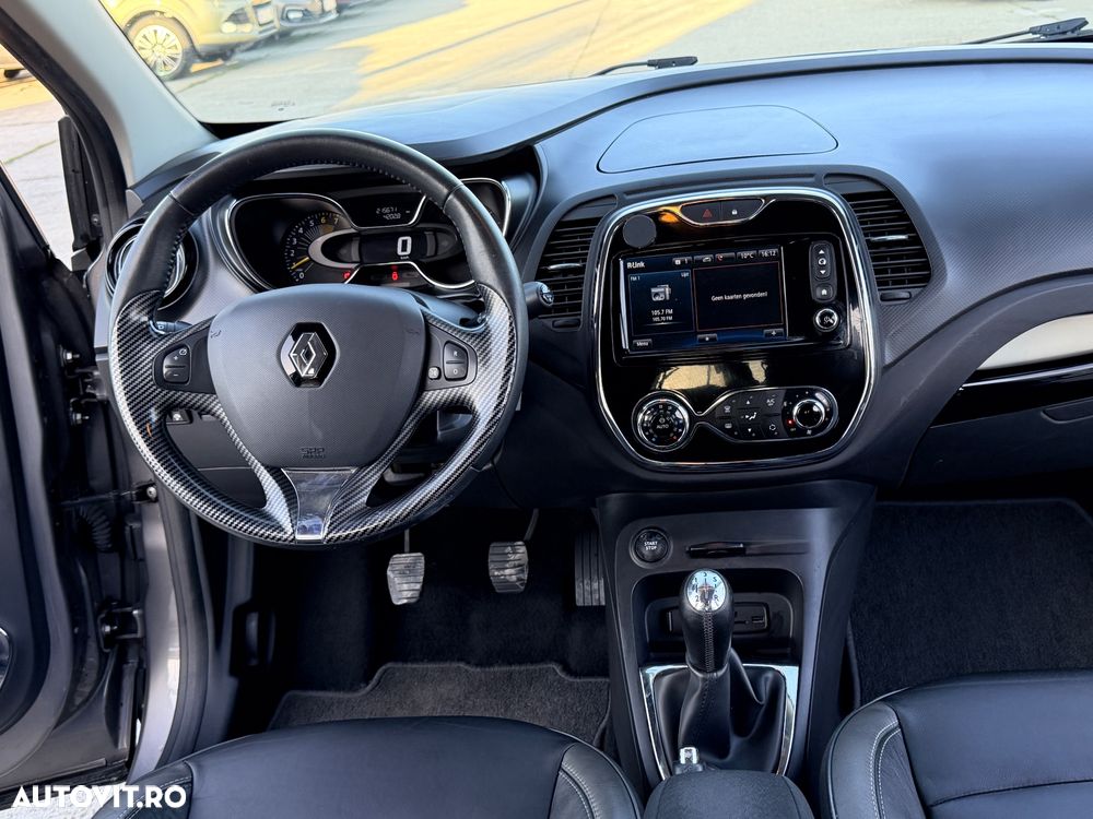 Renault Captur - 24