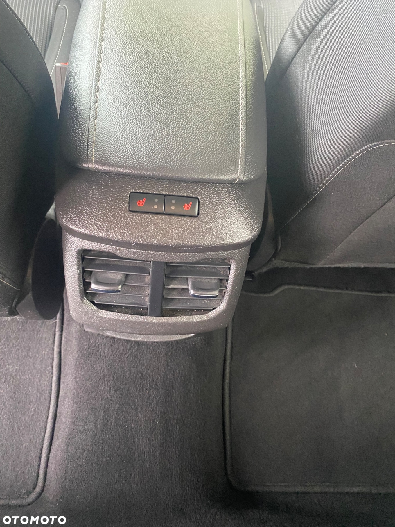 Ford Mondeo 2.0 EcoBlue Titanium - 19