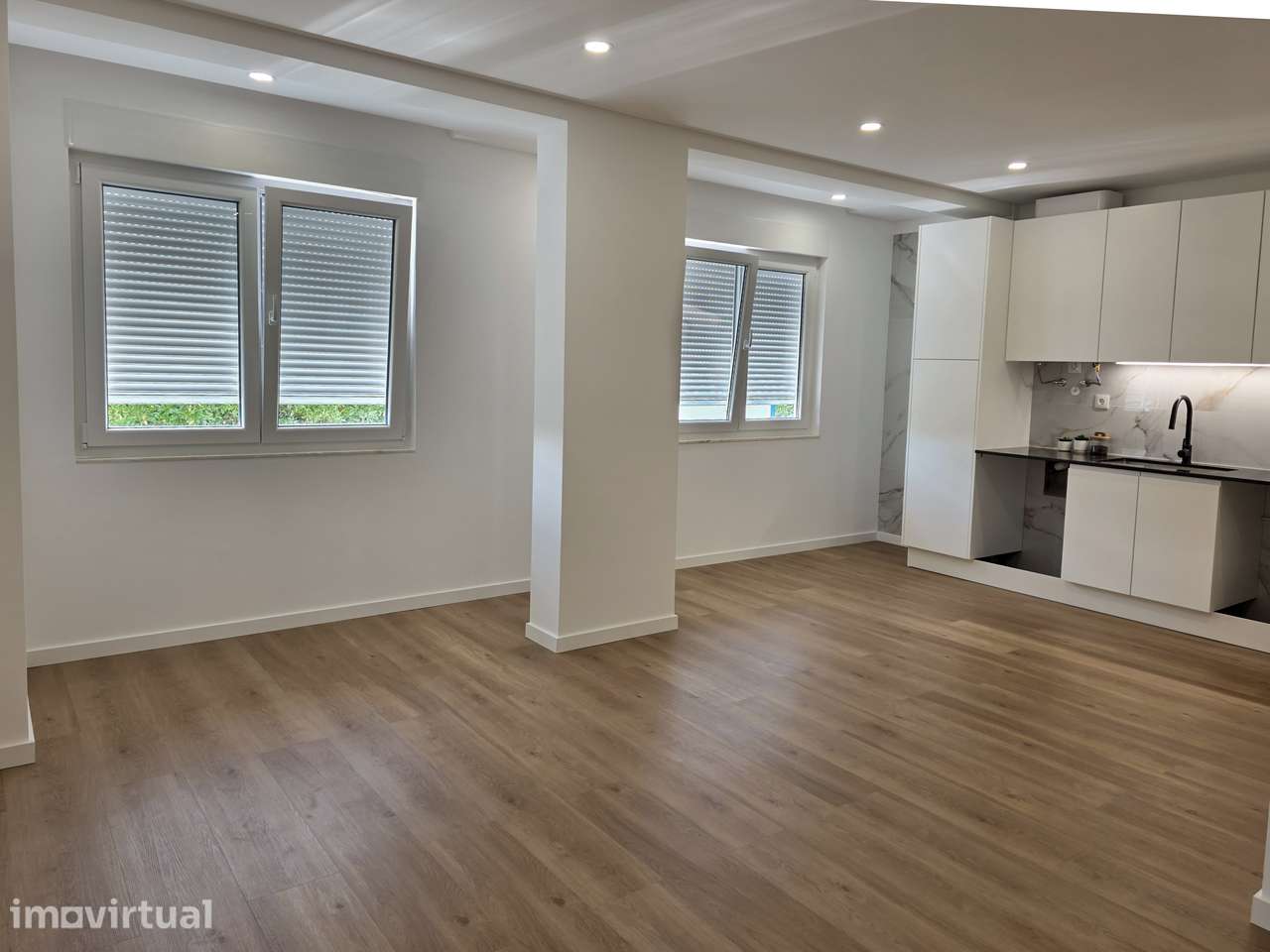T3 Totalmente Remodelado no Centro do Pinhal Novo – 136,6m² - Grande imagem: 4/29