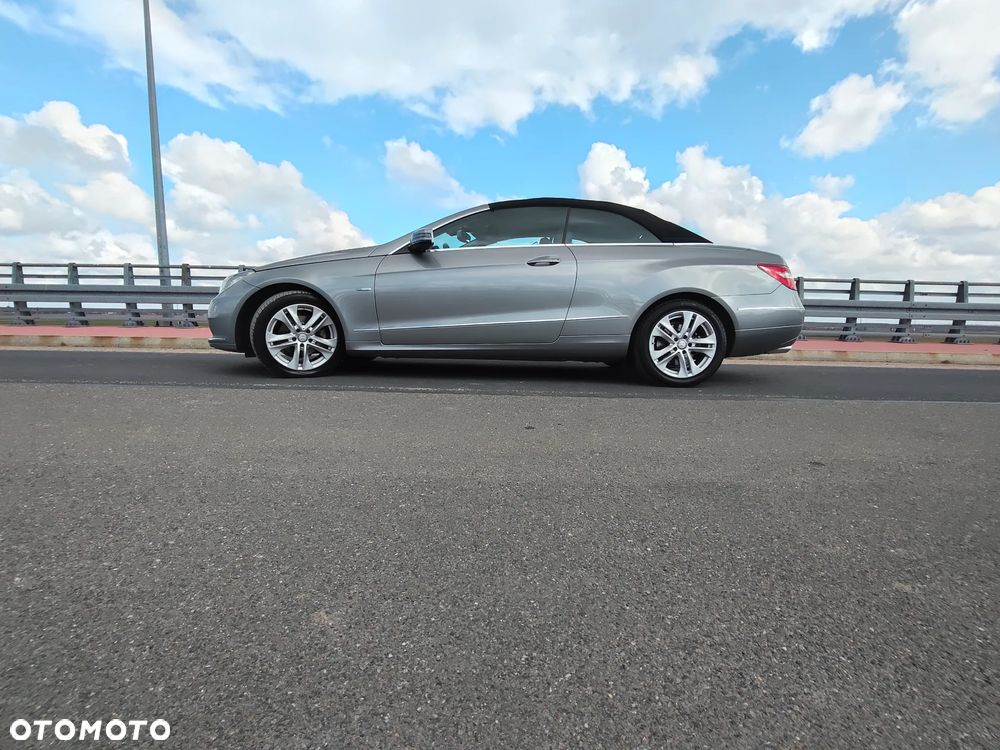 Mercedes-Benz Klasa E 220 CDI DPF BlueEFFICIENCY Automatik Avantgarde - 31