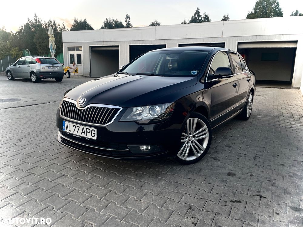 Skoda Superb 2.0 TDI DSG Ambition - 1