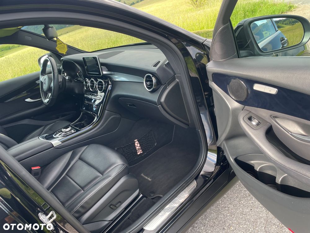 Mercedes-Benz GLC - 14