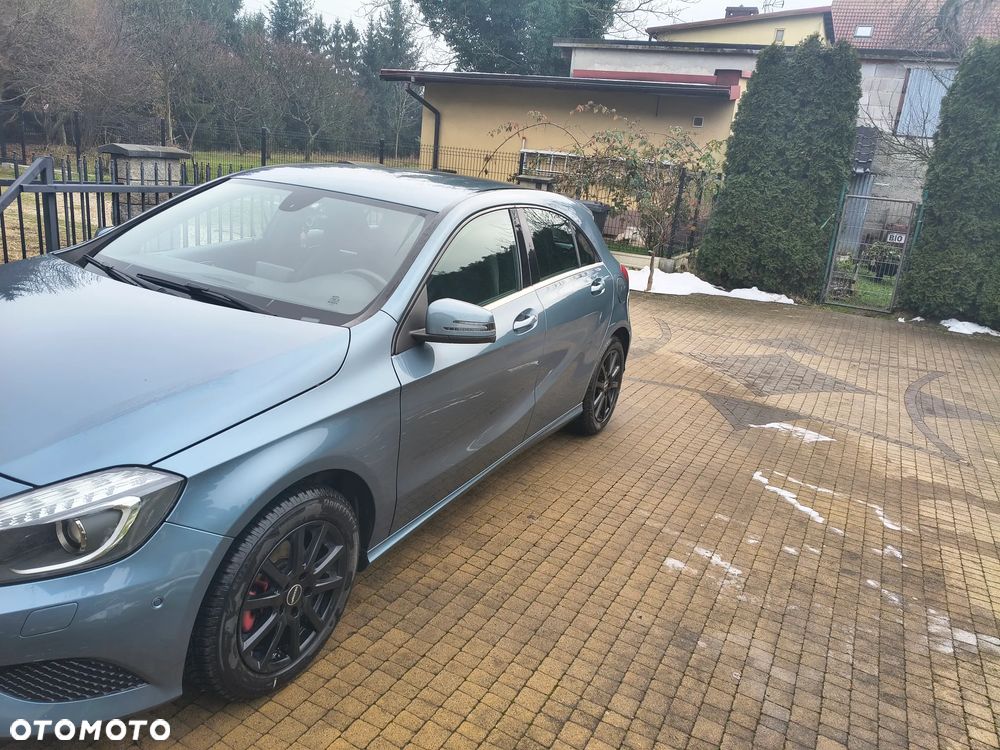 Mercedes-Benz Klasa A 180 CDI (BlueEFFICIENCY) Urban - 3