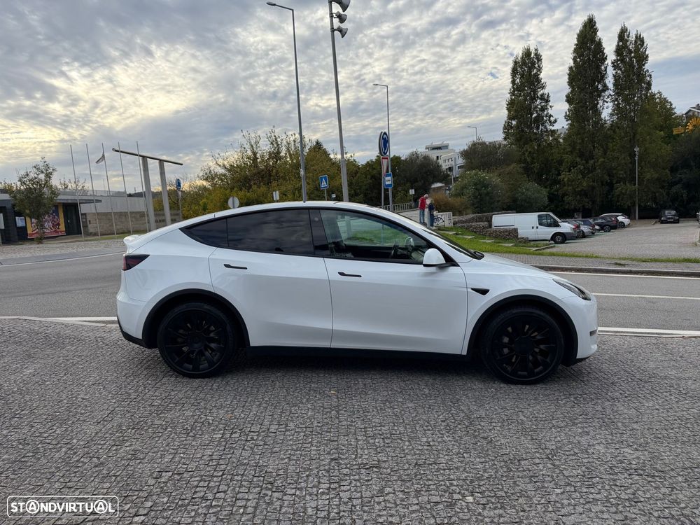 Tesla Model Y Long Range Tração Integral - 13