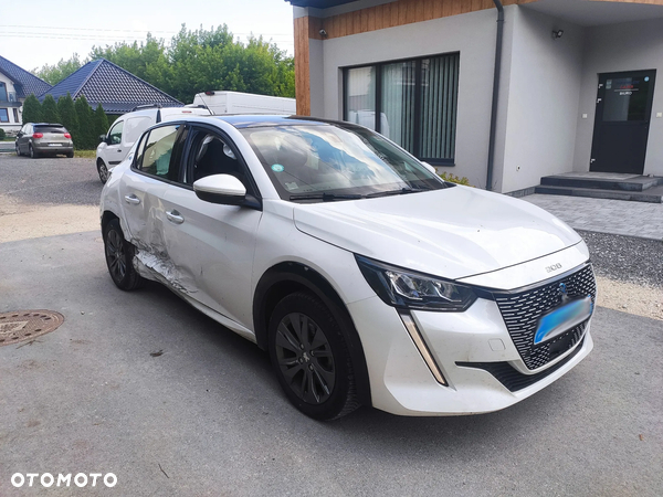 Peugeot 208 e-208 46.3kWh GT