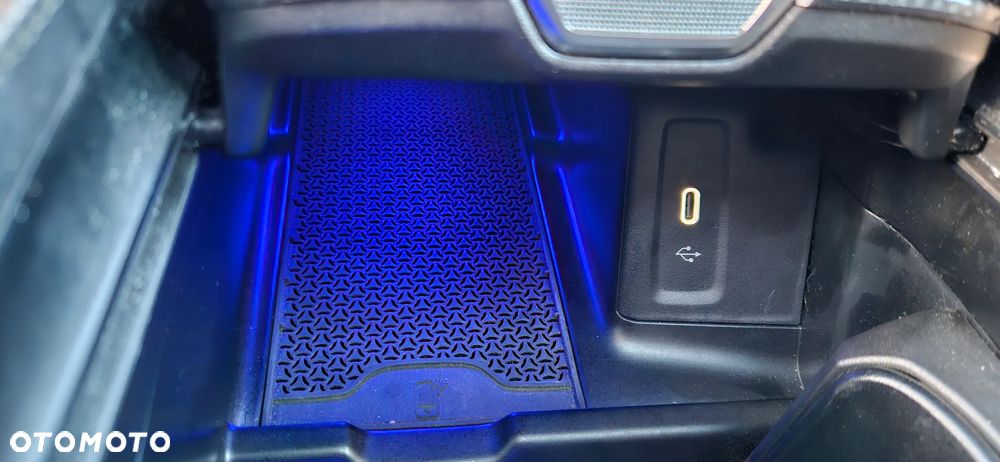 Mercedes-Benz GLC 400 e 4Matic 9G-TRONIC AMG Line Advanced - 34